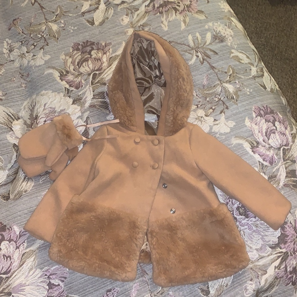 Kids Tahari two button coat size 12 months - with matching gloves
